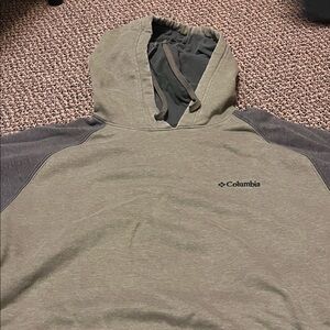 Columbia Men's Green and Gray Hoodie